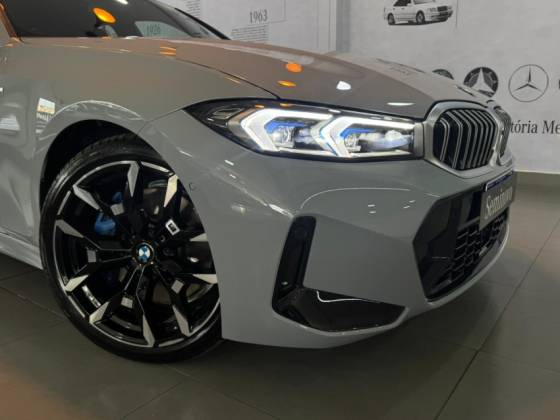 BMW 320i 2.0 16V TURBO FLEX M SPORT AUTOMÁTICO BMW 320i 2.0 16V TURBO FLEX M SPORT AUTOMÁTICO